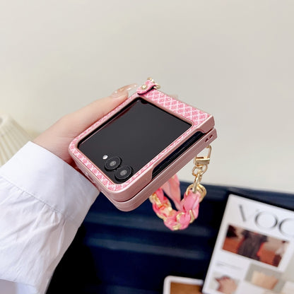 For Motorola Razr 50 Sparkling Diamond Rhombus PC Phone Case with Silk Scarf Bracelet(Pink) by buy2fix