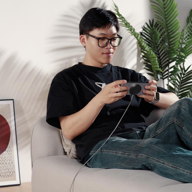 MOMAX UD32L Q2.Mag Portable Qi2 Magnetic Wireless Charger 15W(Titanium Gold) - Wireless Charger by MOMAX | Online Shopping UK | buy2fix