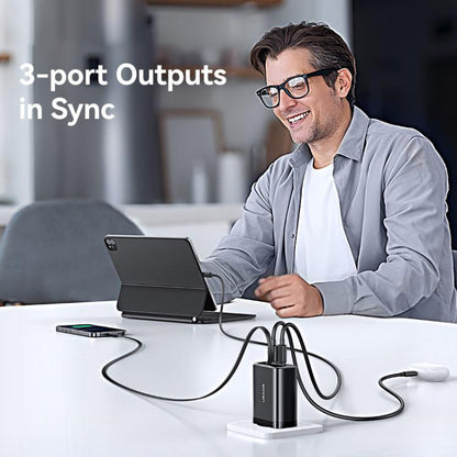 USAMS CC296 30W Fast Charger With Retractable USB-C / Type-C Cable, EU Plug(White) - USB Charger by USAMS | Online Shopping UK | buy2fix