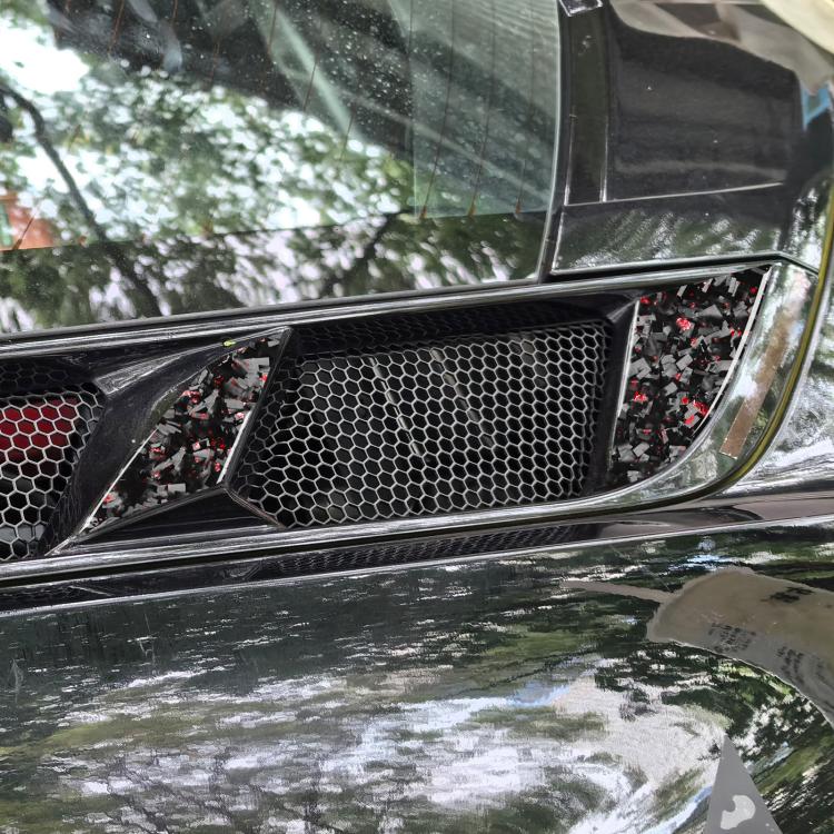 6pcs/Set Forged Gold Foil Carbon Fiber Car Engine Side Vents Decorative Sticker for Chevrolet Corvette C8 2020-, Left and Right Driver(Red) - Car Interior Mouldings by buy2fix | Online Shopping UK | buy2fix