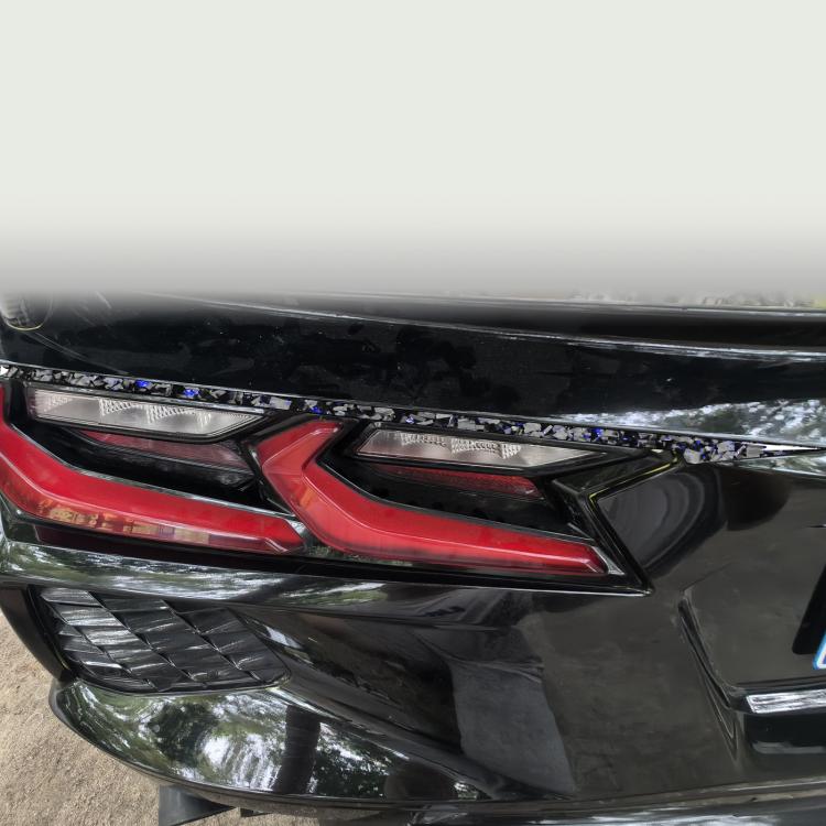 EDA008188501B_2.jpg@41321ca23efe7bb277b63062107046ff