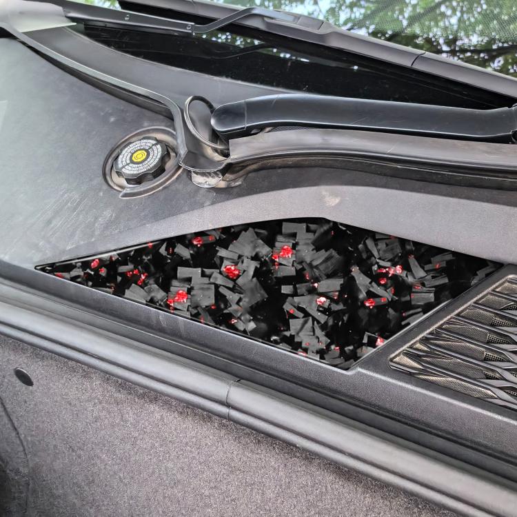 Forged Gold Foil Carbon Fiber Car Front Storage Vents Decorative Sticker for Chevrolet Corvette C8 2020-, Right Driver(Red) - Car Interior Mouldings by buy2fix | Online Shopping UK | buy2fix