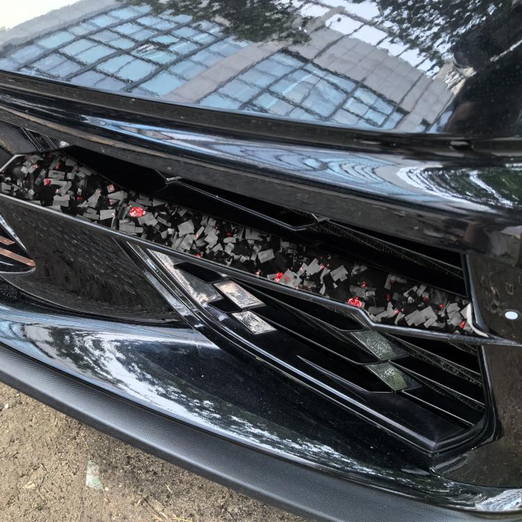 EDA008205601A_3.jpg@4e2c45cd542fed4ba648379b8d976825