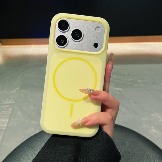 For iPhone 18 Pro Max / 17 Pro Max Ice Cream Skin Feel Liquid Silicone Fine Circle Magnetic Phone Case(Yellow)