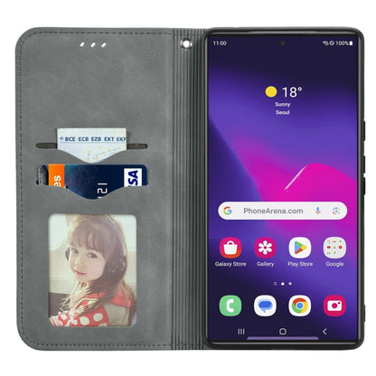 For Samsung Galaxy S25 Ultra 5G Retro Skin Feel Magnetic Leather Phone Case(Gray) by buy2fix