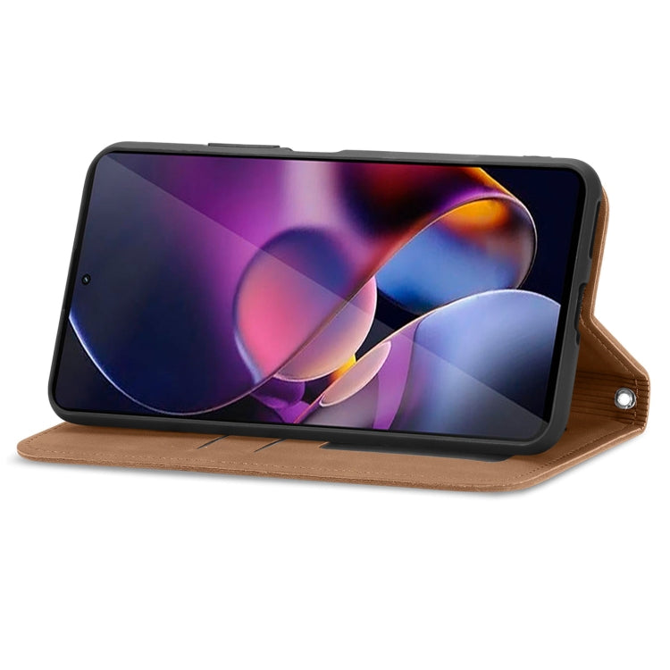 For Motorola Moto G Stylus 5G 2024 Retro Skin Feel Magnetic Flip Leather Phone Case(Brown) by buy2fix