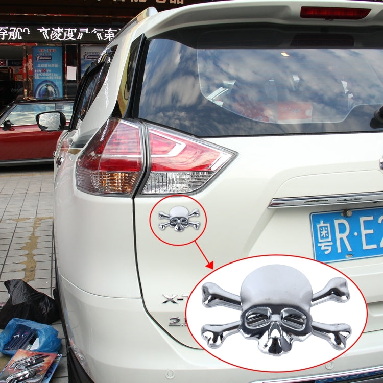 Skull And Cross Bone Shape Shining Metal Car Universal Sticker(Silver) by buy2fix