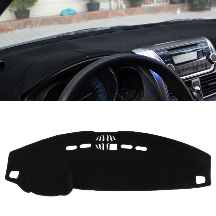 Left-hand Drive Car Light Pad Instrument Panel Sunscreen Hood Mats Cover for Land Rover Discovery 4/3 (Please Note Model and Year)(Black) - Sound & Heat Insulation Cotton by buy2fix | Online Shopping UK | buy2fix