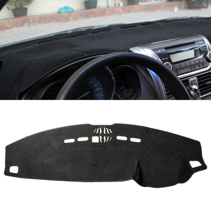 Left-hand Drive Dark Mat Car Dashboard Cover Car Light Pad Instrument Panel Sunscreen Car Mats for Land Rover Discovery 4, Please note the model and year(Black) by buy2fix