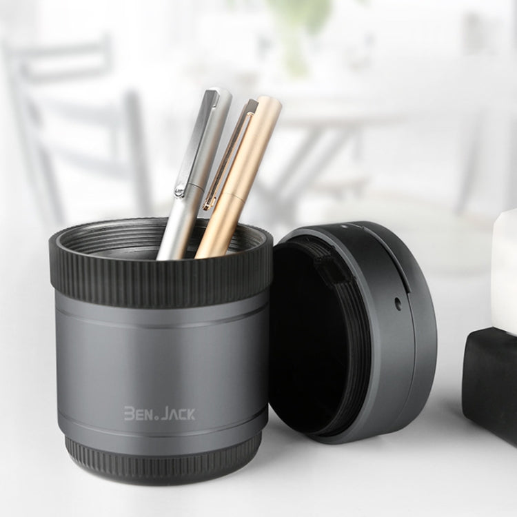 Multi-function Portable Creative LED Car Cigarette Ash Tray Ashtray with Lid(Silver) by buy2fix