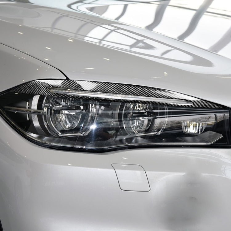 2 PCS / Set Carbon Fiber Car Lamp Eyebrow Decorative Sticker for BMW X5 / F15 2014-2018, Drop Glue Version by buy2fix