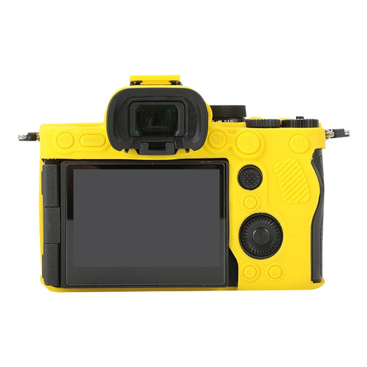 For Sony ILCE-7RM5 / Alpha 7R V Soft Silicone Protective Case (Yellow) by buy2fix