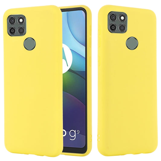 For Motorola Moto G9 Power Pure Color Liquid Silicone Shockproof Full Coverage Case(Yellow) - Motorola Cases by buy2fix | Online Shopping UK | buy2fix