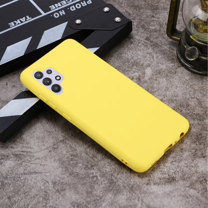 For Samsung Galaxy A32 4G Solid Color Liquid Silicone Dropproof Full Coverage Protective Case(Yellow) by buy2fix