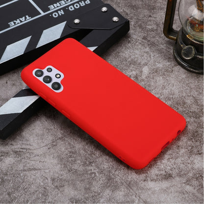 For Samsung Galaxy A32 4G Solid Color Liquid Silicone Dropproof Full Coverage Protective Case(Red) by buy2fix