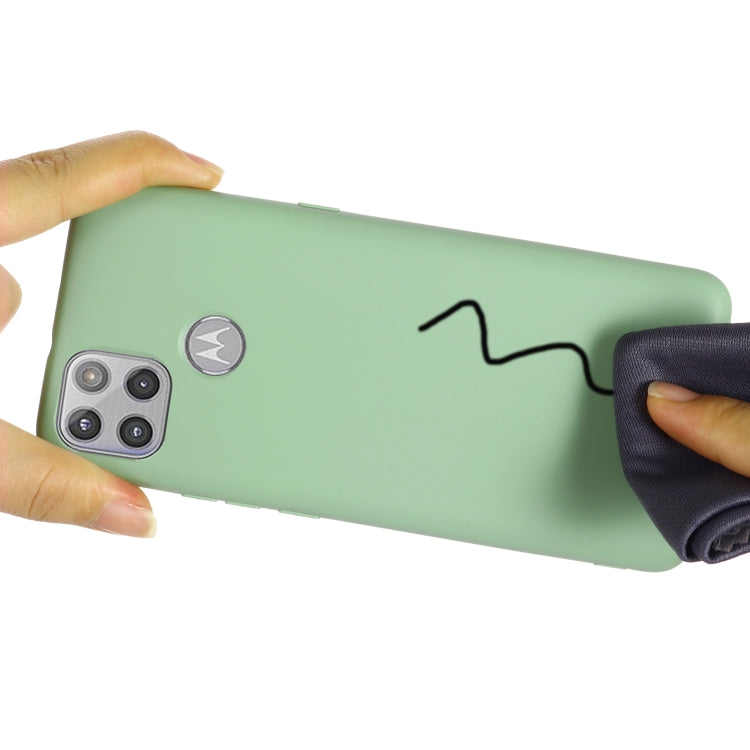 For Motorola Moto G 5G Solid Color Liquid Silicone Dropproof Full Coverage Protective Case(Green) - Motorola Cases by buy2fix | Online Shopping UK | buy2fix