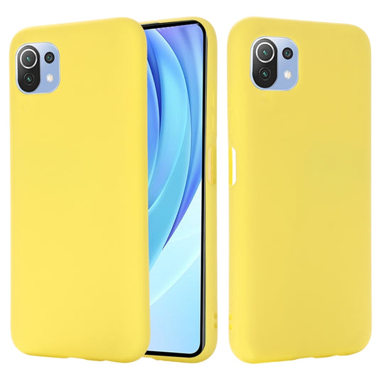 For Xiaomi Mi 11 Lite Solid Color Liquid Silicone Dropproof Full Coverage Protective Case(Yellow) - Xiaomi Cases by buy2fix | Online Shopping UK | buy2fix