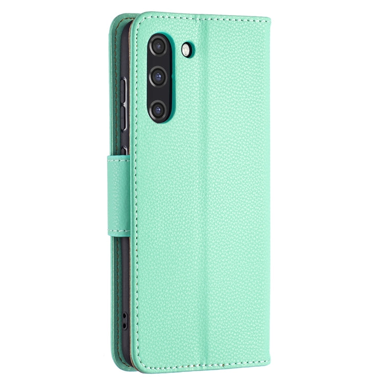 For Samsung Galaxy S21 FE / S21 Lite Litchi Texture Pure Color Horizontal Flip Leather Case with Holder & Card Slots & Wallet & Lanyard(Green) by buy2fix