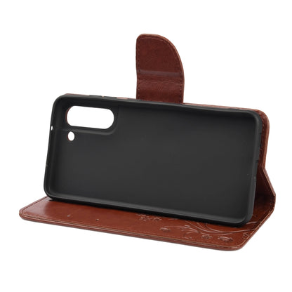 For Samsung Galaxy S21 FE Butterfly Flower Pattern Horizontal Flip Leather Case with Holder & Card Slots & Wallet(Brown) by buy2fix