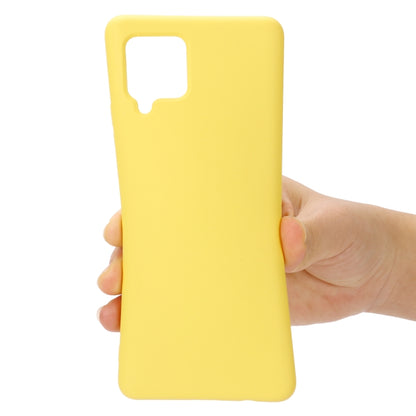 For Samsung Galaxy A22 4G Solid Color Liquid Silicone Dropproof Full Coverage Protective Case(Yellow) by buy2fix