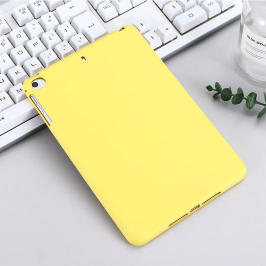 Solid Color Liquid Silicone Dropproof Full Coverage Protective Case For iPad mini 5 / mini 4(Yellow) - iPad mini (2019) / mini 5 Cases by buy2fix | Online Shopping UK | buy2fix