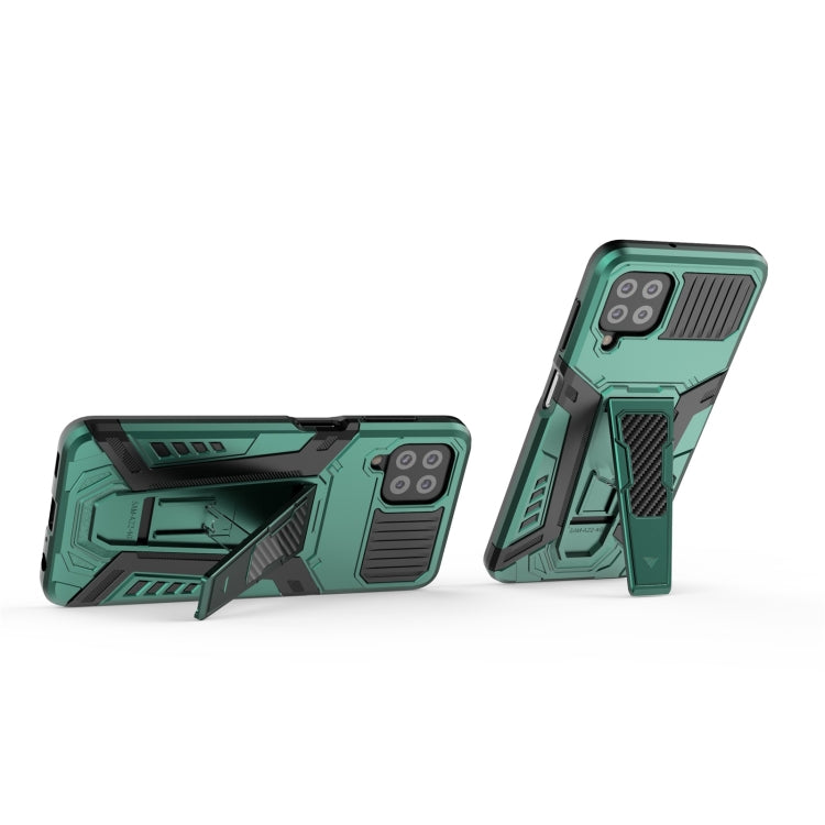 For Samsung Galaxy A22 4G War Chariot Series Armor All-inclusive Shockproof PC + TPU Protective Case with Invisible Holder(Green) by buy2fix