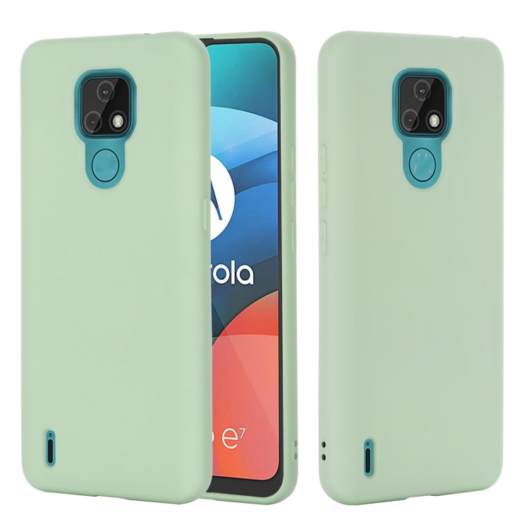 For Motorola Moto E7 2020 Pure Color Liquid Silicone Shockproof Full Coverage Case(Green) - Motorola Cases by buy2fix | Online Shopping UK | buy2fix