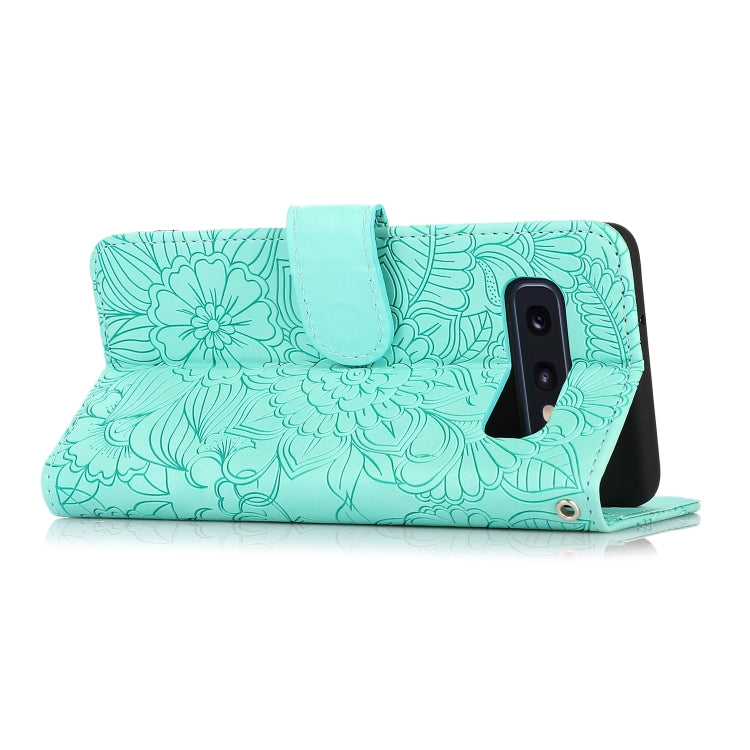 For Samsung Galaxy S10e Skin Feel Embossed Sunflower Horizontal Flip Leather Case with Holder & Card Slots & Wallet & Lanyard(Green) by buy2fix
