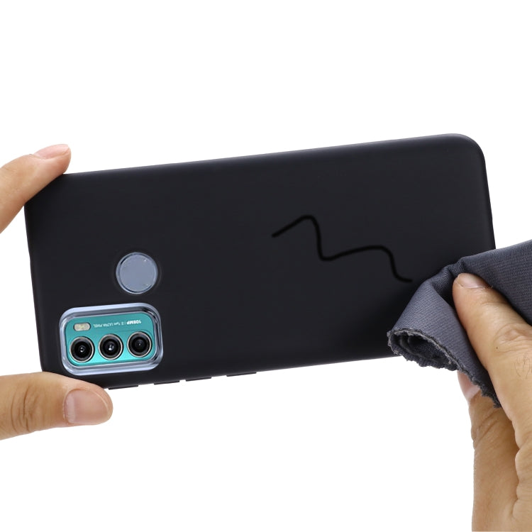 For Motorola Moto G60 Solid Color Liquid Silicone Dropproof Full Coverage Protective Case(Black) - Motorola Cases by buy2fix | Online Shopping UK | buy2fix
