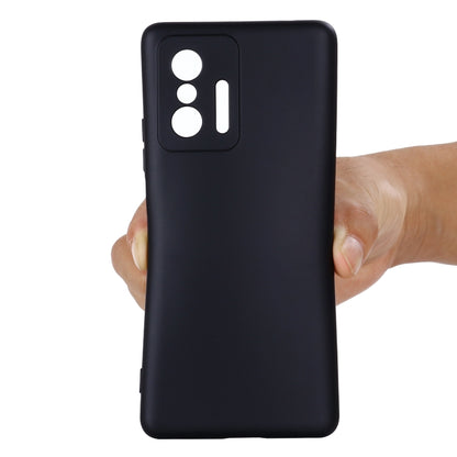 For Xiaomi 11T 5G Solid Color Liquid Silicone Dropproof Full Coverage Protective Case(Black) by buy2fix