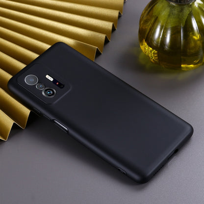 For Xiaomi 11T 5G Solid Color Liquid Silicone Dropproof Full Coverage Protective Case(Black) by buy2fix