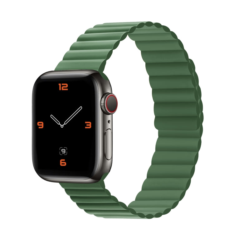 Silicone Magnetic Integrated Short Strap Watch Band For Apple Watch Series 8&7 45mm / SE 2&6&SE&5&4 44mm / 3&2&1 42mm(Green) by buy2fix