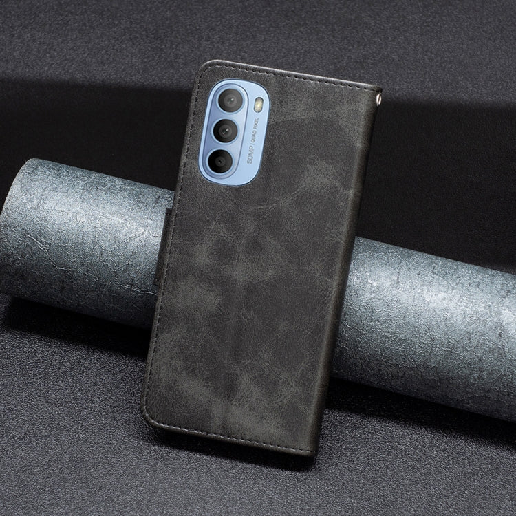 For Motorola Moto G31 / G41 Side Fingerprint Retro Lambskin Texture Leather Phone Case(Black) - Motorola Cases by buy2fix | Online Shopping UK | buy2fix