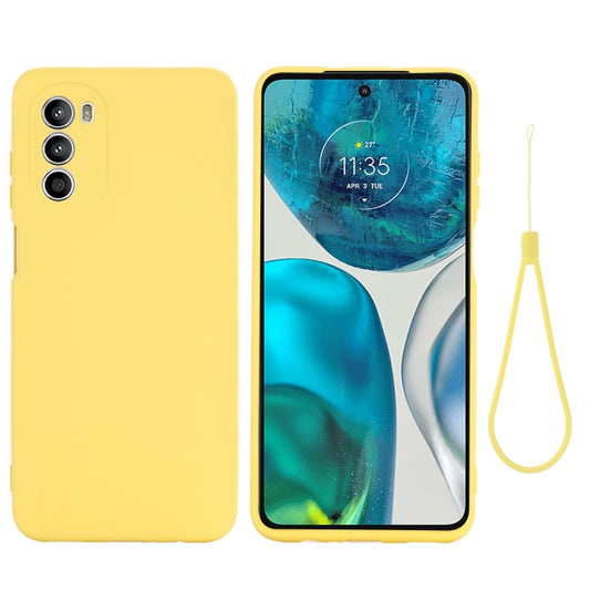 For Motorola Moto G52 4G/G82 Pure Color Liquid Silicone Shockproof Phone Case(Yellow) - Motorola Cases by buy2fix | Online Shopping UK | buy2fix
