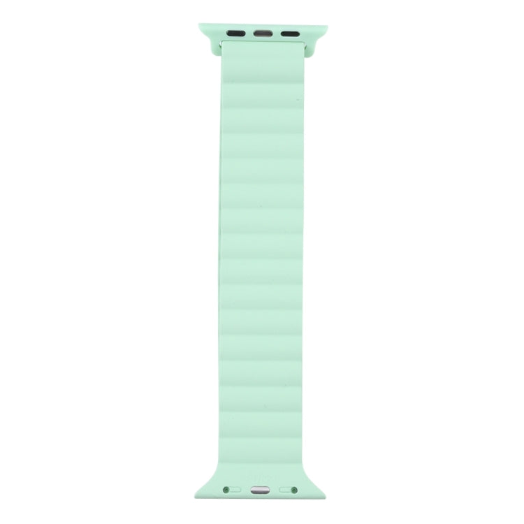 Silicone Magnet Watch Band For Apple Watch Ultra 49mm&Watch Ultra 2 49mm / Series 9&8&7 45mm / SE 3&SE 2&6&SE&5&4 44mm / 3&2&1 42mm(Grass Green) by buy2fix