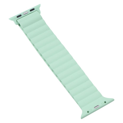 Silicone Magnet Watch Band For Apple Watch Ultra 49mm&Watch Ultra 2 49mm / Series 9&8&7 45mm / SE 3&SE 2&6&SE&5&4 44mm / 3&2&1 42mm(Black) - Watch Bands by buy2fix | Online Shopping UK | buy2fix