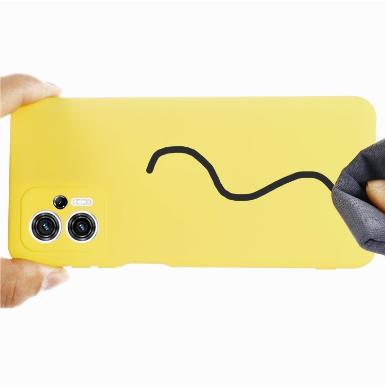 For Motorola Moto G13 / G23 Pure Color Liquid Silicone Shockproof Phone Case(Yellow) by buy2fix