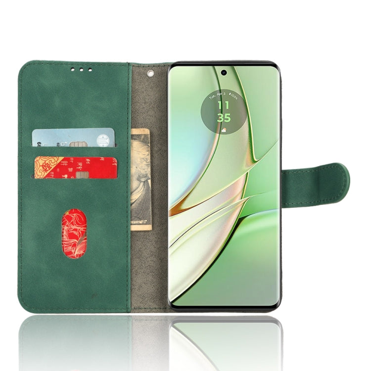 For Motorola Edge 40 Skin Feel Magnetic Flip Leather Phone Case(Green) - Motorola Cases by buy2fix | Online Shopping UK | buy2fix