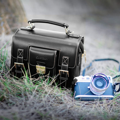 Cwatcun D83 Vintage Small Camera Case Leather Camera Messenger Bag, Size:24 x 17 x 12cm(Black) by Cwatcun