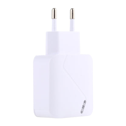 LZ-819A+C QC3.0 USB + PD 18W USB-C / Type-C Interfaces Travel Charger with Indicator Light, EU Plug (White) - USB Charger by buy2fix | Online Shopping UK | buy2fix