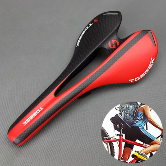 TOSEEK Rennrad Kohlefaser Sitz Fahrrad Hohlsitz Sattel, 3K Textur + Aussterben (Rot)