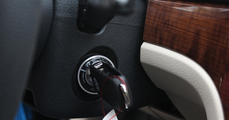 Aluminum Alloy Ignition Key Ring for AUDI A1 & A3 & A4L & TT, VW, POLO, Inside Diameter: about 14cm, Random Color Delivery by buy2fix