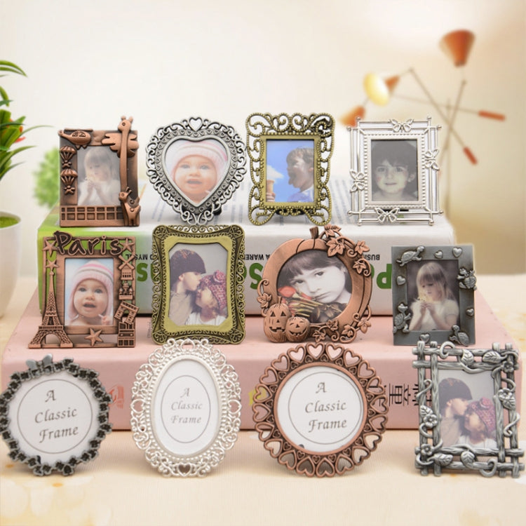 2 PCS Creative Metal Vintage Photo Frame(Square Keychain) - Photo Albums & Photo Frames by buy2fix | Online Shopping UK | buy2fix